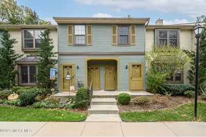 184 Edinburgh Court, Matawan, NJ 07747 - Photo 1