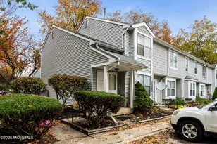 401 Woodlake Manor Dr, Lakewood, NJ 08701 - Photo 1