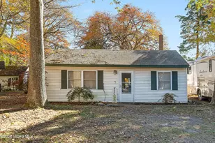 605 Sinclair Ave, Lanoka Harbor, NJ 08734 - Photo 1