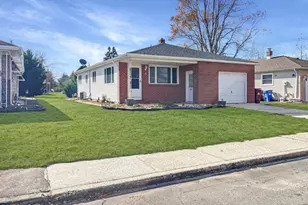 17 Christiansted St, Toms River Township, NJ 08757 - Photo 1