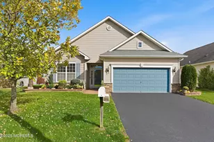 9 Eagle Ridge Cir, Lakewood, NJ 08701 - Photo 1