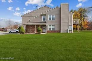 15 Lindsey Cir, Old Bridge Township, NJ 08857 - Photo 1