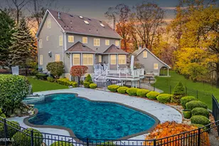 152 Sleepy Hollow Rd, Middletown, NJ 07748 - Photo 1