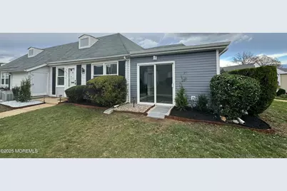 146 Old Nassau Road #B, Monroe Township, NJ 08831 - Photo 1