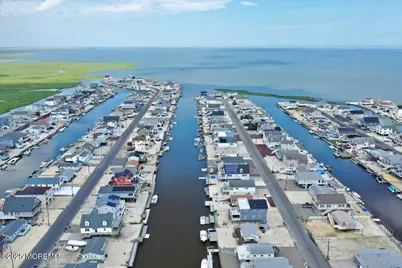 186 Flamingo Road, Tuckerton, NJ 08087 - Photo 1
