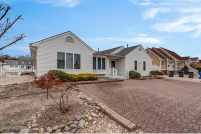 129 Bruce Drive, Beach Haven, NJ 08050 - Photo 1