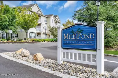 211 Mill Pond Way #25, Eatontown, NJ 07724 - Photo 1