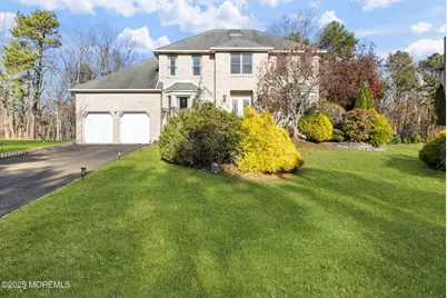 22 Denise Court, Manalapan Township, NJ 07726 - Photo 1