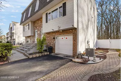 21 Lone Star Lane, Manalapan Township, NJ 07726 - Photo 1