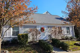 663 Yorktown Ln, Monroe Township, NJ 08831 - Photo 1