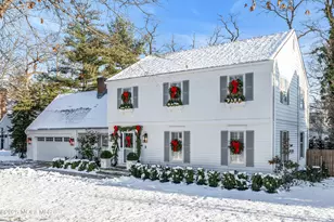 91 Lewis Point Rd, Fair Haven, NJ 07704 - Photo 1