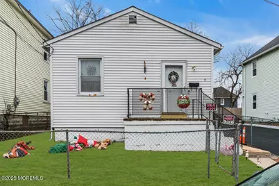 9 De Witt Avenue, Asbury Park, NJ 07712 - Photo 1