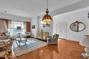 26 Gardenways Ct, Lakewood, NJ 08701 - Photo 4