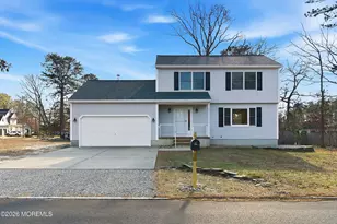 385 Maryland Ave, Berkeley, NJ 08721 - Photo 1