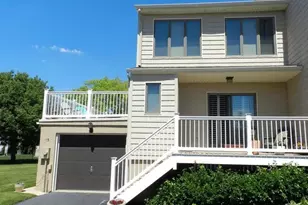 15 Meredith Ct, Monmouth Beach, NJ 07750 - Photo 1