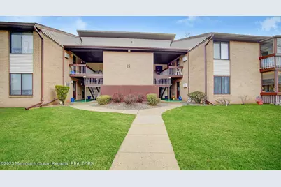 15 Pine Cluster Circle #G, Manalapan Township, NJ 07726 - Photo 1