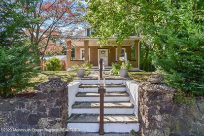 57 Memorial Parkway, Atlantic Highlands, NJ 07716 - Photo 1