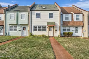 182 Greenwood Loop Rd, Brick, NJ 08724 - Photo 1