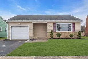 35 Westbrook Dr, Toms River Township, NJ 08757 - Photo 1