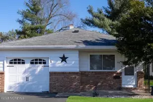 176 Charlotteville Dr S, Toms River Township, NJ 08757 - Photo 1