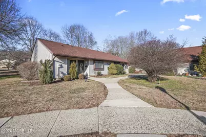 143 Cross Slope Court #B, Manalapan Township, NJ 07726 - Photo 1