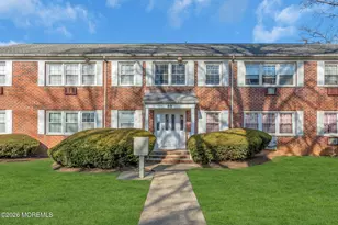 48 Stonehurst Blvd, Freehold, NJ 07728 - Photo 1
