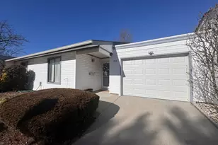 97B Salix Plaza, Monroe Township, NJ 08831 - Photo 1