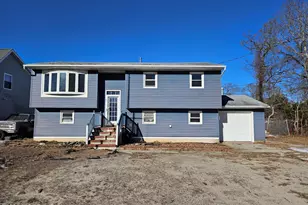 118 Walnut Dr, Lanoka Harbor, NJ 08734 - Photo 1