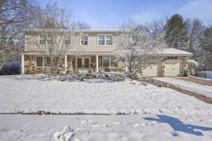 3 Alberta Dr, Marlboro Township, NJ 07746 - Photo 1