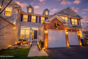7 Leshyk Dr, Sayreville, NJ 08859 - Photo 1