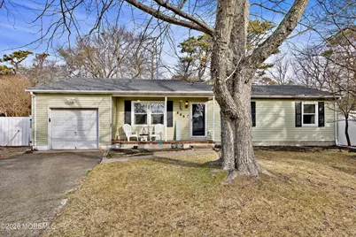 826 Hazelton Avenue, Lanoka Harbor, NJ 08734 - Photo 1