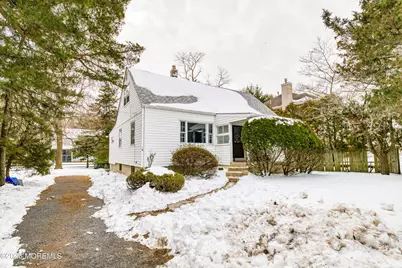 432 W Park Avenue, Oakhurst, NJ 07755 - Photo 1