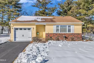 38 Eton Rd, Toms River Township, NJ 08757 - Photo 1