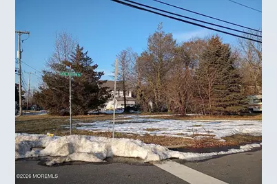 671 Clifton Avenue, Toms River Township, NJ 08753 - Photo 1