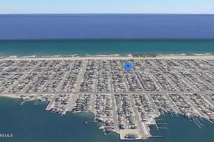 813 N Central Ave, Surf City, NJ 08008 - Photo 1