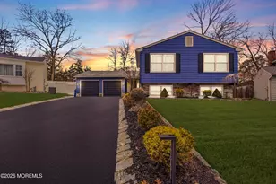 19 Silversmith Ct, Howell Township, NJ 07731 - Photo 1