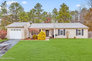 7 Deck Ct, Howell Township, NJ 07731 - Photo 1