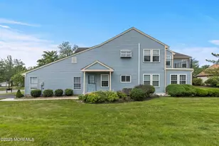 20C Dorchester Dr, Monroe Township, NJ 08831 - Photo 1