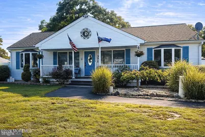 372 Nautilus Drive, Manahawkin, NJ 08050 - Photo 1