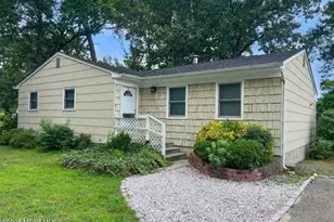 501 Bismarck St, Toms River Township, NJ 08757 - Photo 1
