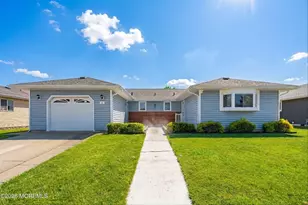 4 Ravenna Ct, Toms River Township, NJ 08755 - Photo 1