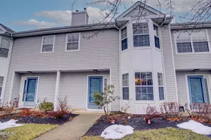 104 Wellington Ct, Manalapan Township, NJ 07726 - Photo 1