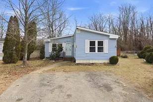 76 Deer Way, Manalapan Township, NJ 07726 - Photo 1