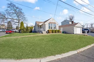 882 Woodmere Drive, Aberdeen Township, NJ 07735 - Photo 1