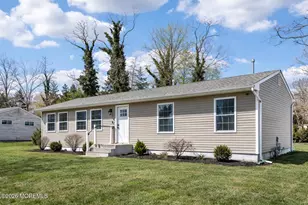 206 Cornelius St, Berkeley, NJ 08721 - Photo 1