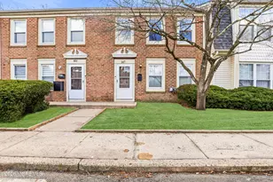 147 Stratford Pl, Lakewood, NJ 08701 - Photo 1