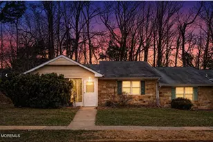 31 A Poinsettia Ct, Lakewood, NJ 08701 - Photo 1