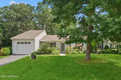 7 Lamp Post Court, Howell Township, NJ 07731 - Photo 1