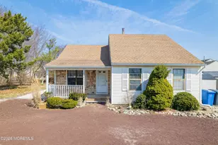 6 Placid Ct, Manahawkin, NJ 08050 - Photo 1