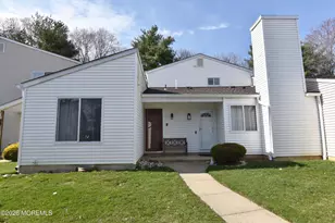 34 Woodmere Ct, Freehold, NJ 07728 - Photo 1